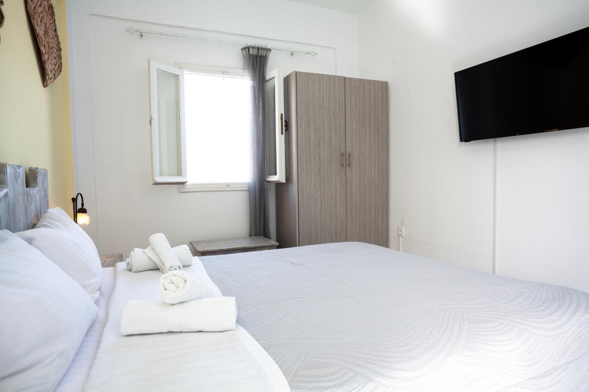 Stella Pension Vlichada Vlychada Zimmer foto
